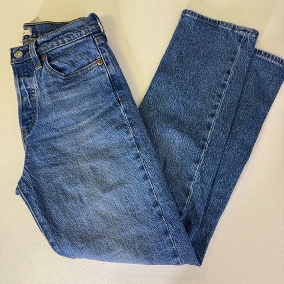 Levi’s Wedgie Straight Denim Jeans Women’s Size 25 - Picture 5 of 7